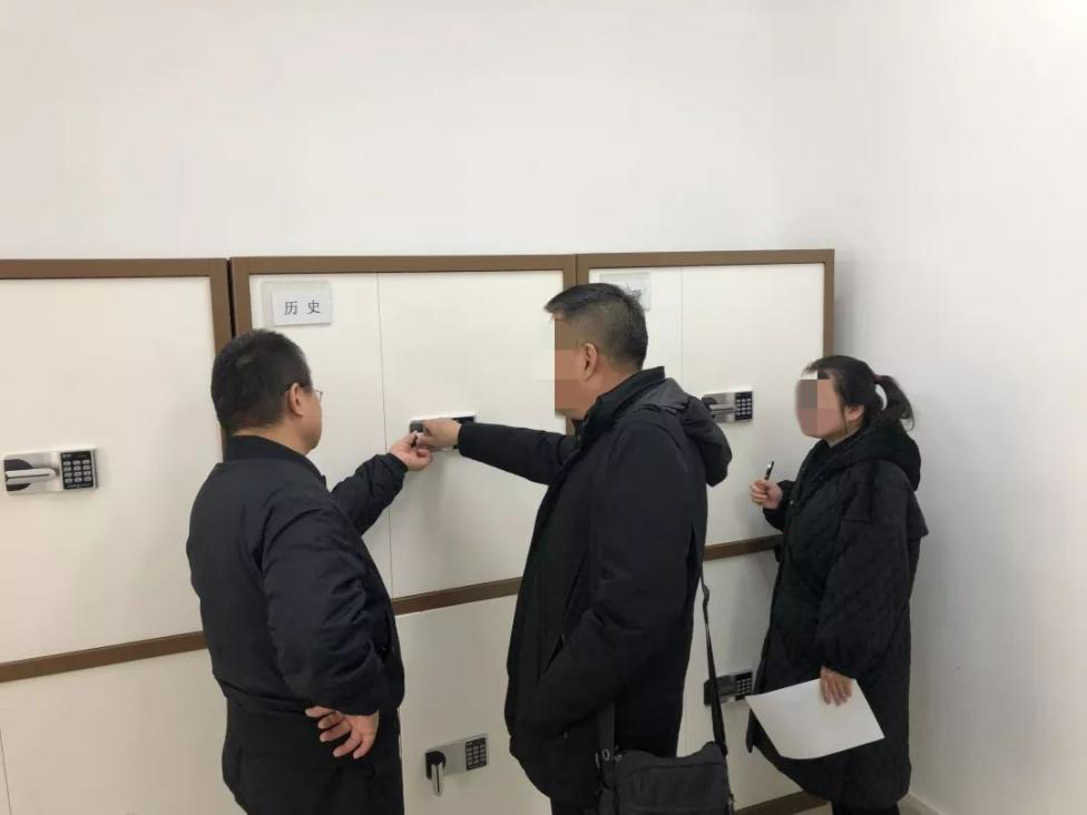 国保保密锁为内蒙古招生考试执行保密任务